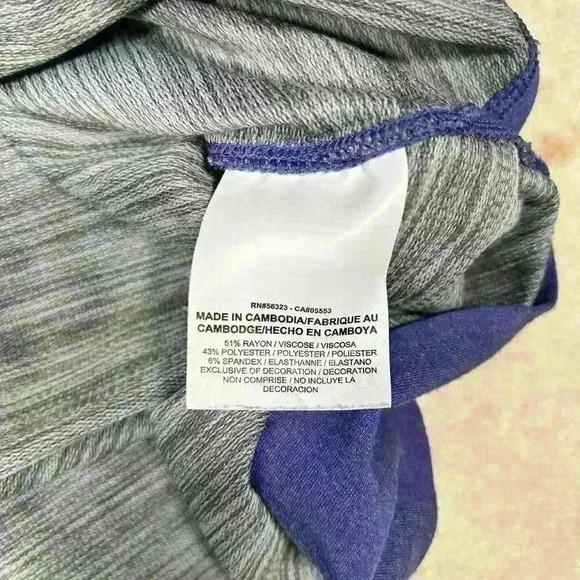 NIKE Dri-Fit Purple Long Sleeve Asymmetrical Split Hem Crop Sweatshirt Women S - Picture 8 of 9